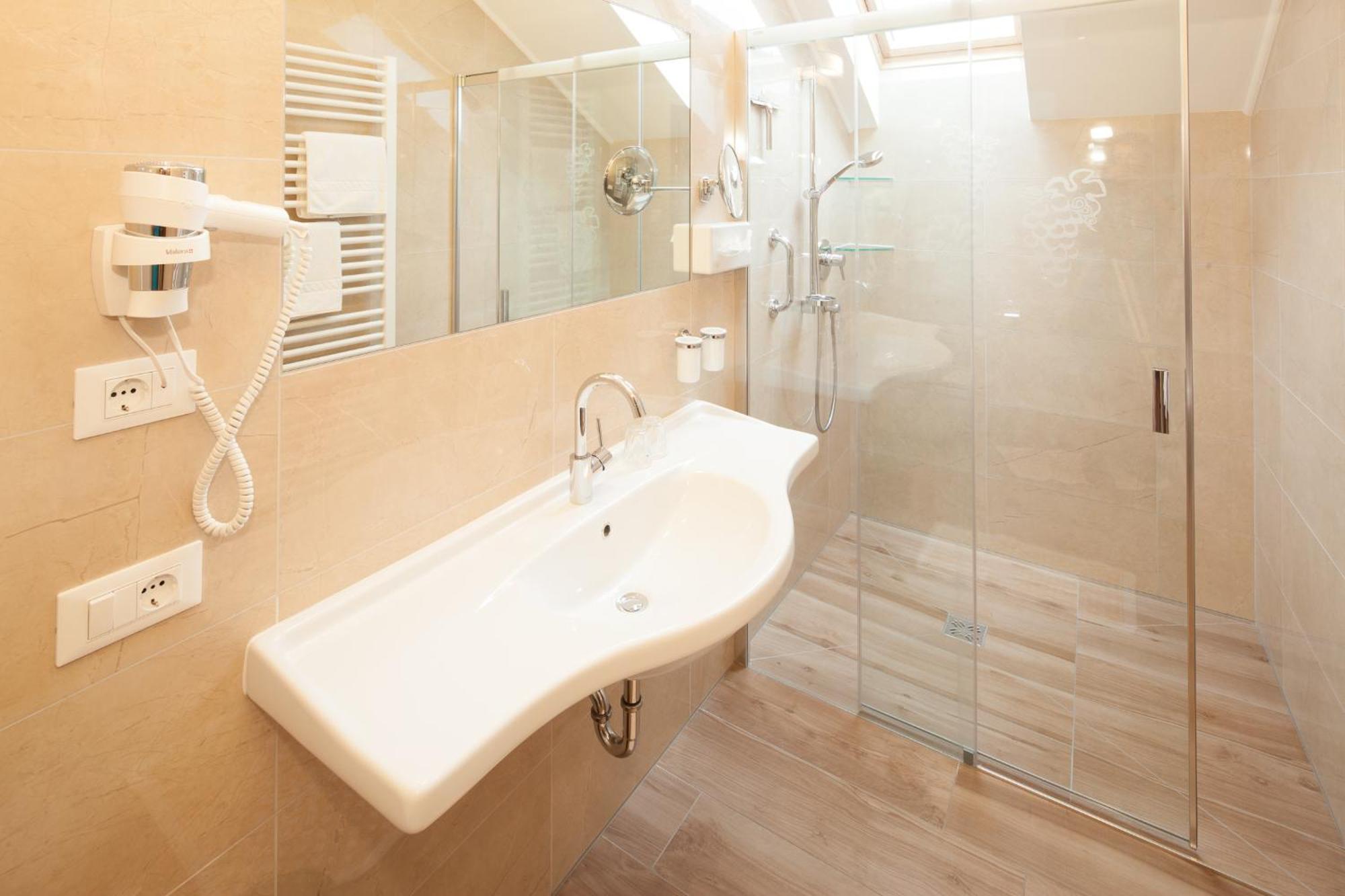 Residence Preyhof Caldaro Ngoại thất bức ảnh